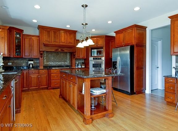 4th image of 24829 Petit Ct