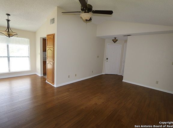 4th image of 4839 Brandeis St APT 1123