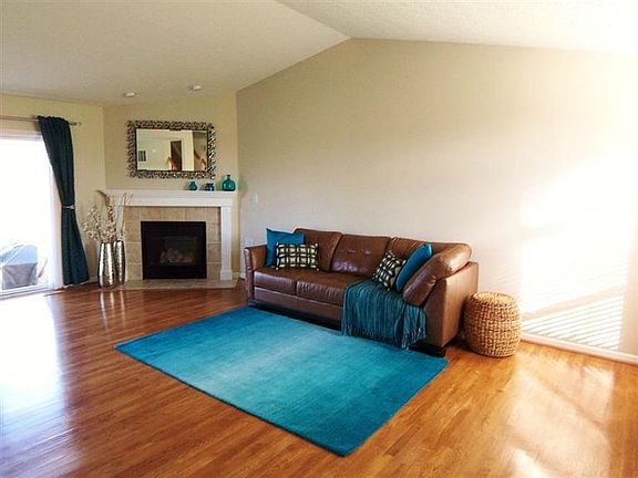 2nd image of 6359 Sara Ct