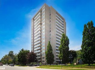 2263 Marine Dr #607, Oakville, ON L6L5K1