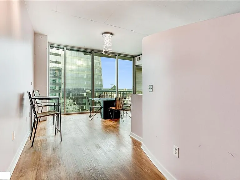 3324 Peachtree Rd NE #2515 — Photo 4