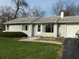 1403 E Illinois St, Wheaton, IL 60187