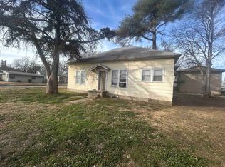 603 N C St, Wellington, KS 67152