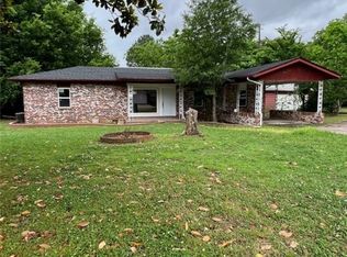 211 Kennedy St, Vian, OK 74962