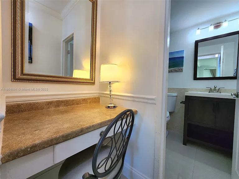 3505 S Ocean Dr #707 — Photo 21