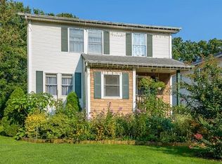 52 Amherst Ave, Colonia, NJ 07067