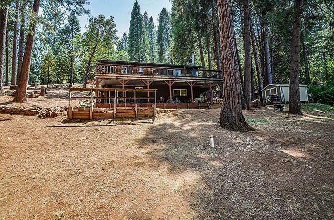 1st image of 16570 Evelyn Way