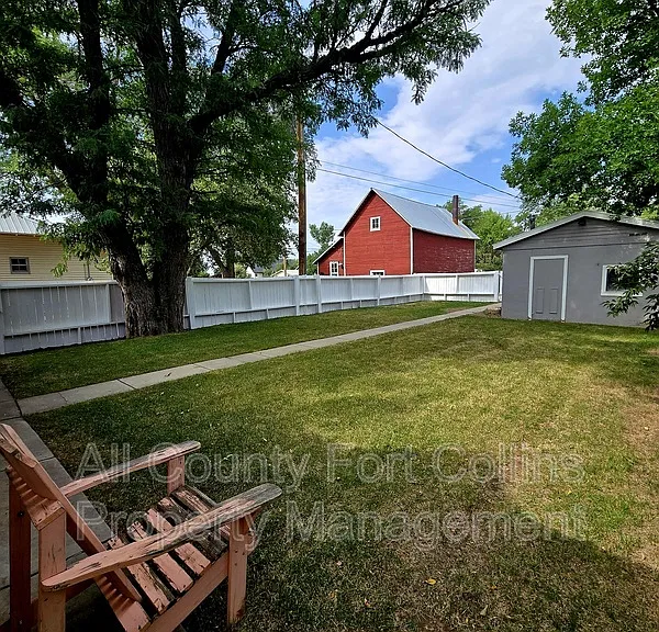 4237 Main St — Photo 18