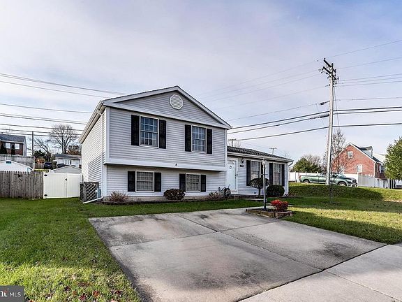 3rd image of 3701 Red Berry Way