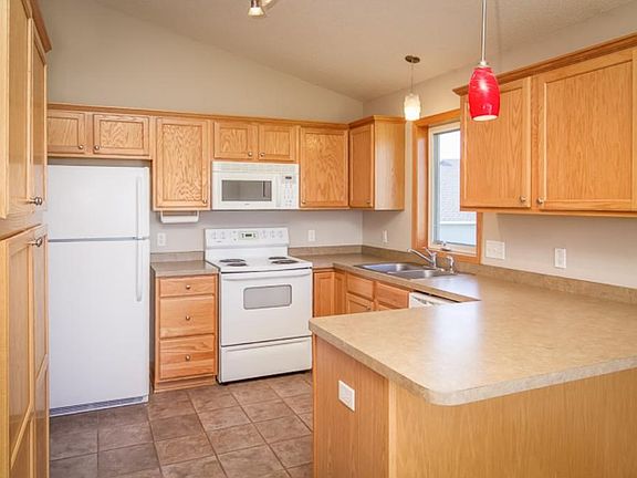 5th image of 805 Morningside Pl