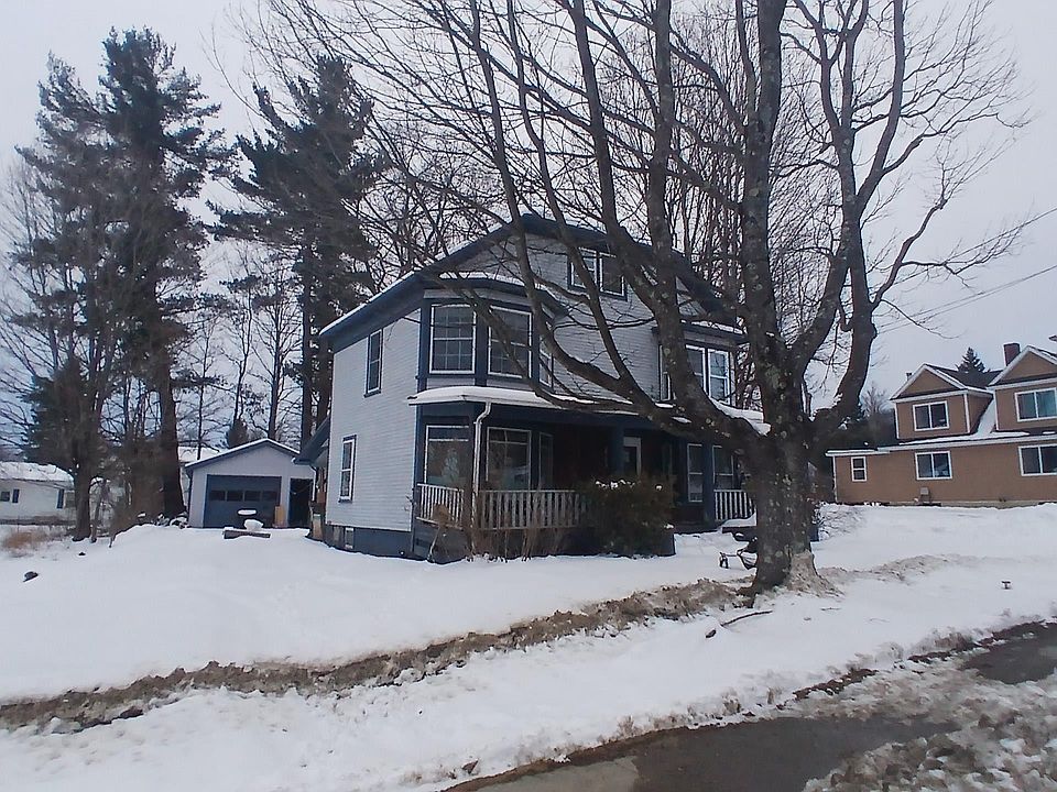 2nd image of 233 Main Street