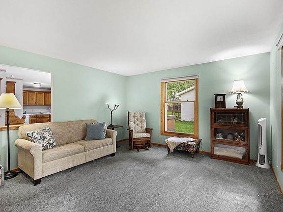 3rd image of 6207 Johnson St