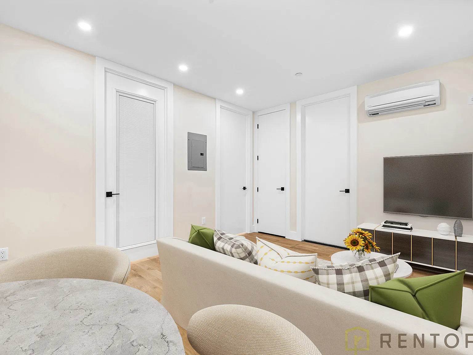 28 Richardson Street — Photo 4