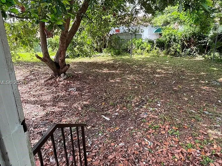 1012 NW 66th St — Photo 5