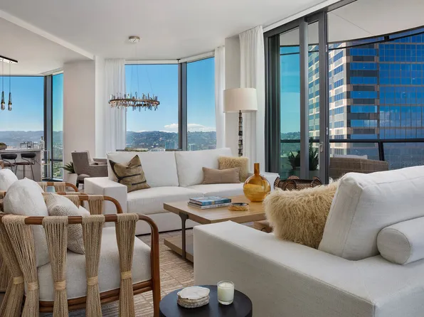 211 Elm Ct Unit 26C, Los Angeles, CA 90067