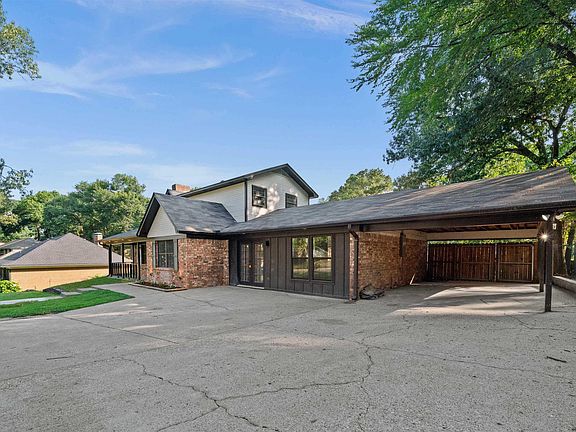 4th image of 10824 Knollwood Dr