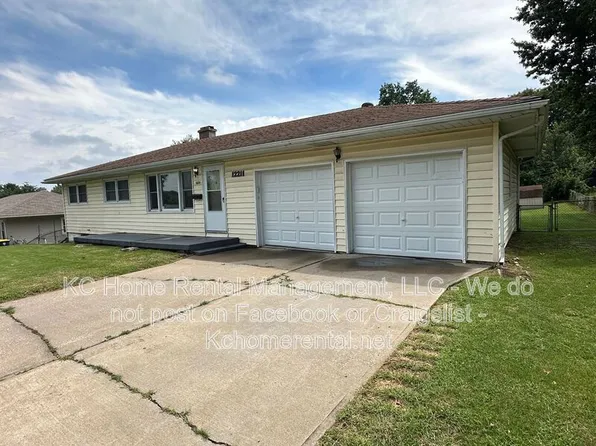 12211 E 52nd Ter, Kansas City, MO 64133