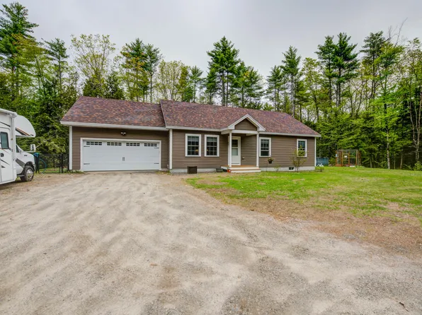 641 Pequawket Trail, Standish, ME 04084