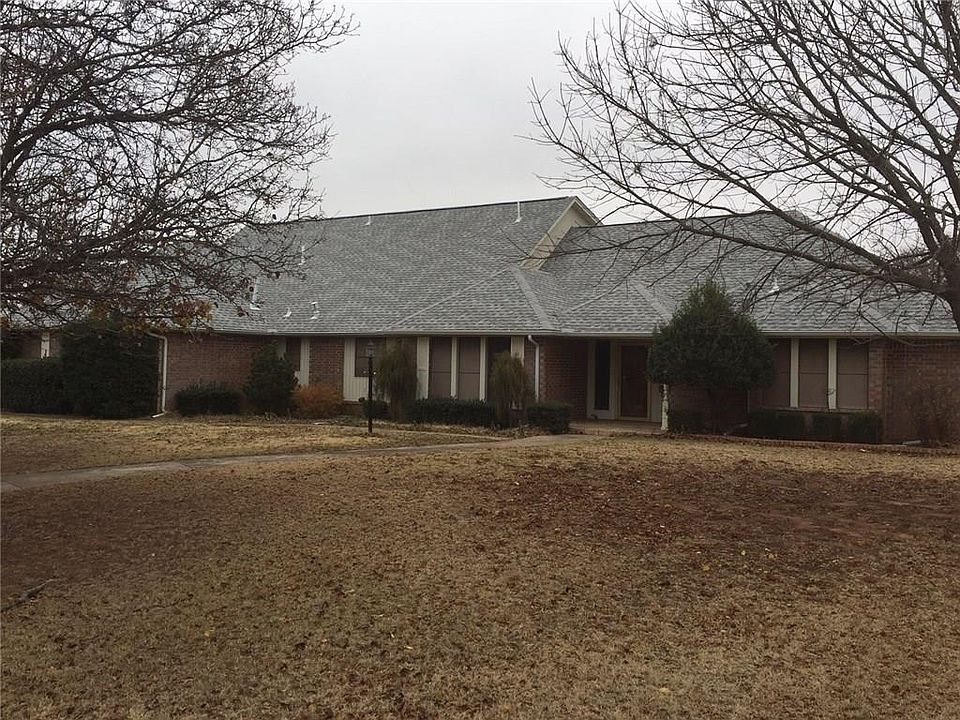 1st image of 4000 Karen Dr