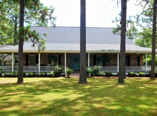 114 Graham Rd, Hattiesburg, MS 39402
