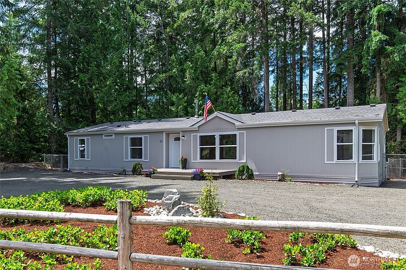4th image of 21 E Willopa Road