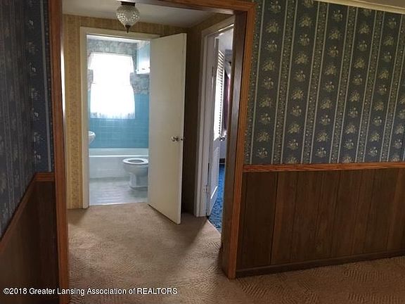 5th image of 9861 Kinley Rd