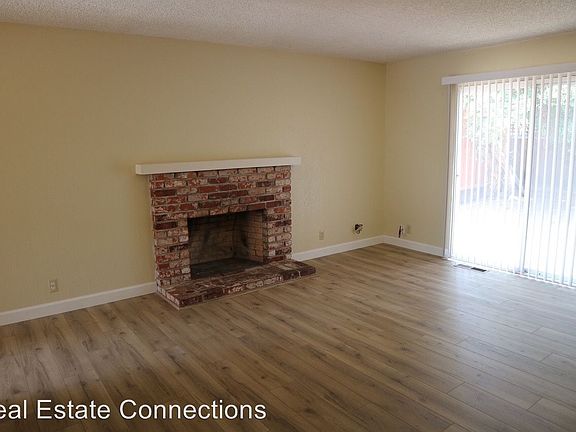 4th image of 756 N 17th St
