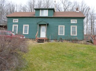 4 Hinds Rd, Argyle, NY 12809