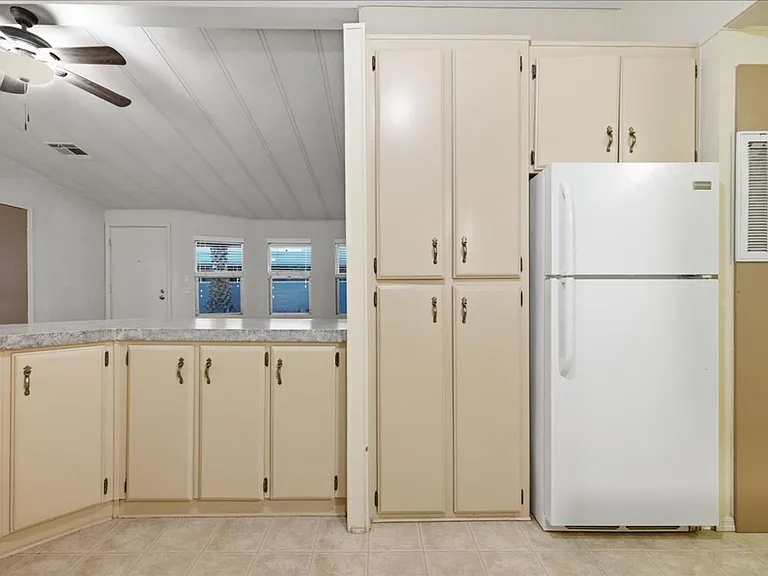 6124 W Tucson Estates Pkwy — Photo 12