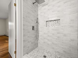 52 Osborne Hill Rd, Sandy Hook, CT 06482