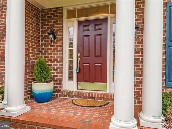 3rd image of 43604 Emerald Dunes Pl