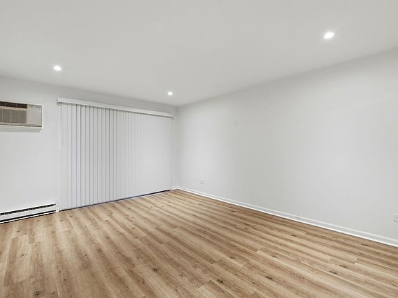4th image of 850 E Old Willow Rd APT 108