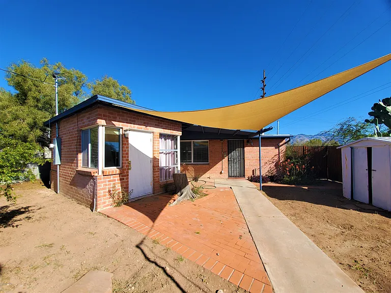 1746 E Copper St — Photo 25