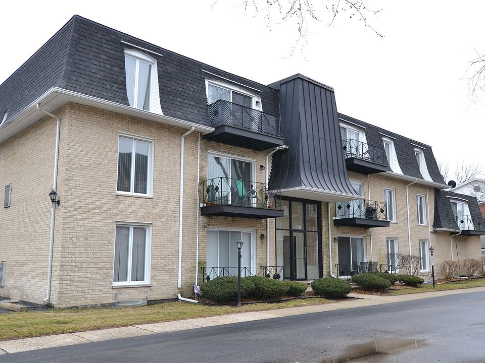 1st image of 5641 Circle Dr APT 303