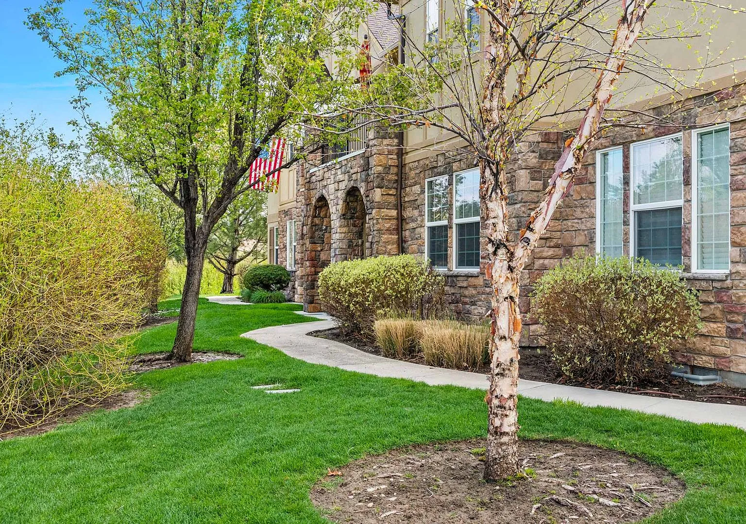 1152 E Winding Cr, Eagle ID, 83616 — Photo 2