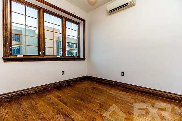 Rented by EXR | media 1