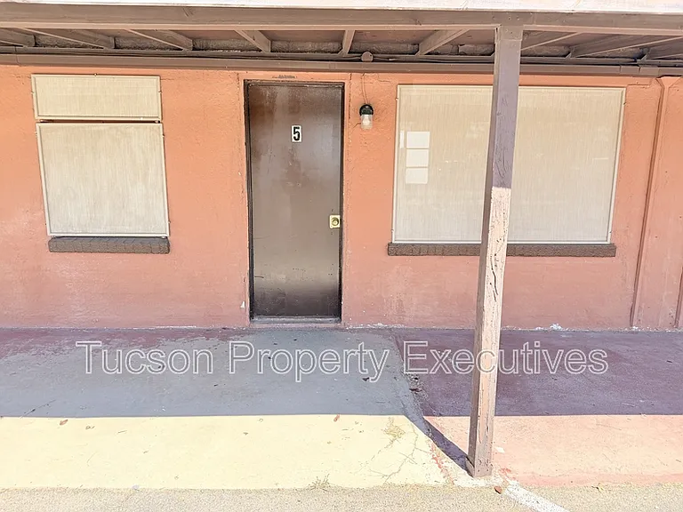 3314 E Benson Hwy #9 — Photo 10