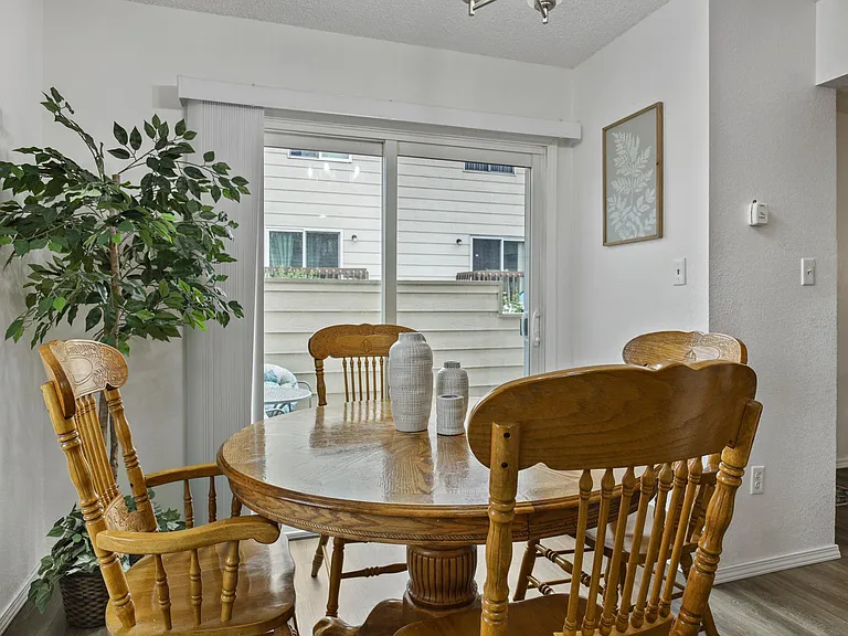 6457 McNichols Ct — Photo 21