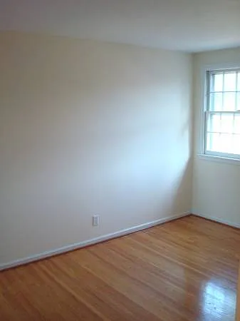 57 Flower St — Photo 7