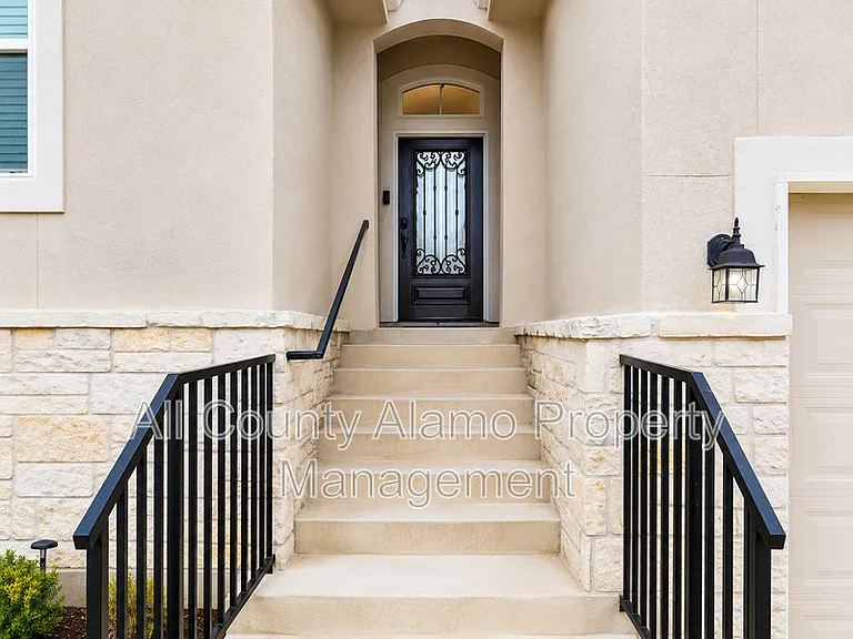 8311 Comanche Pass — Photo 4