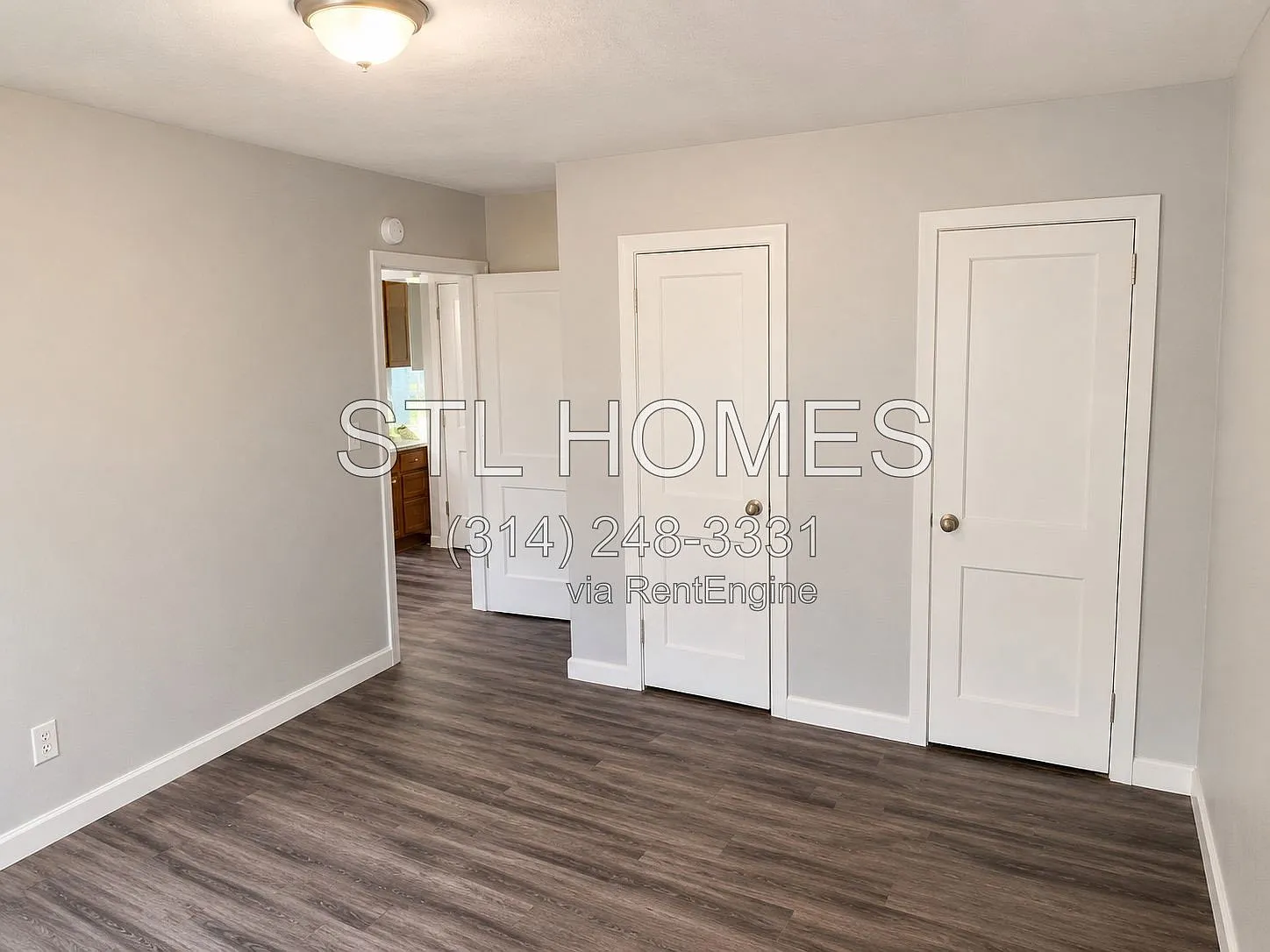 2 bed, 1.0 bath, $1,050 — Photo 4