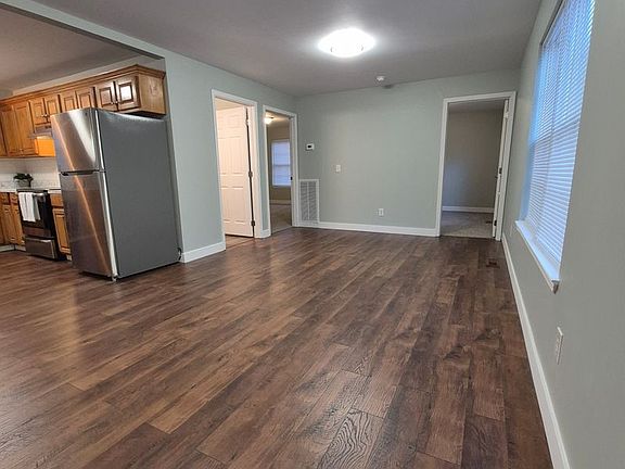2nd image of 25 Lyles Rd #D
