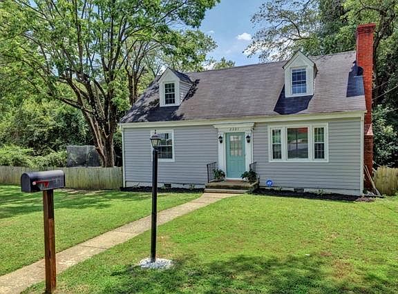 2nd image of 2301 Parkside Ave