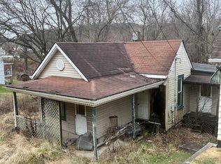 81 Cherry Hill Rd, Wheeling, WV 26003