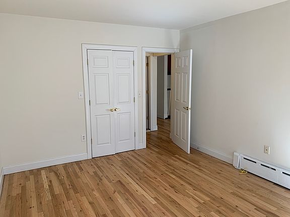 5th image of 525 W 49th St APT 2A