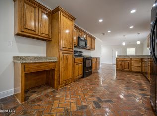 4115 8th St, Gulfport, MS 39501