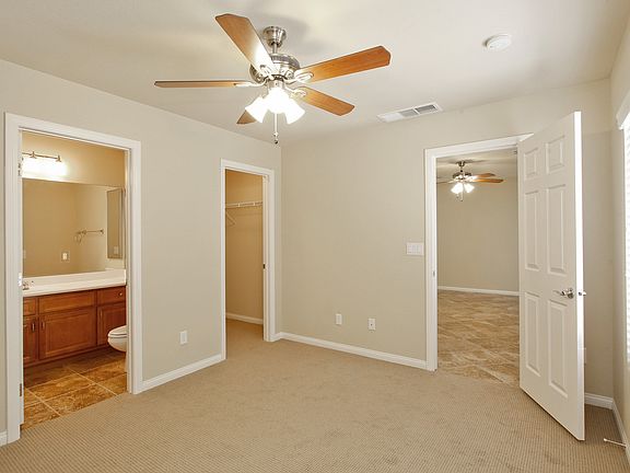 3rd image of 4568 Mission Meadow Cir