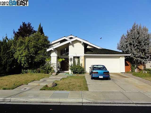 1st image of 32836 Regents Blvd