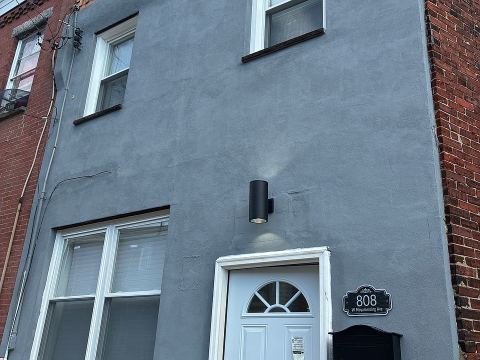 1st image of 808 W Moyamensing Ave