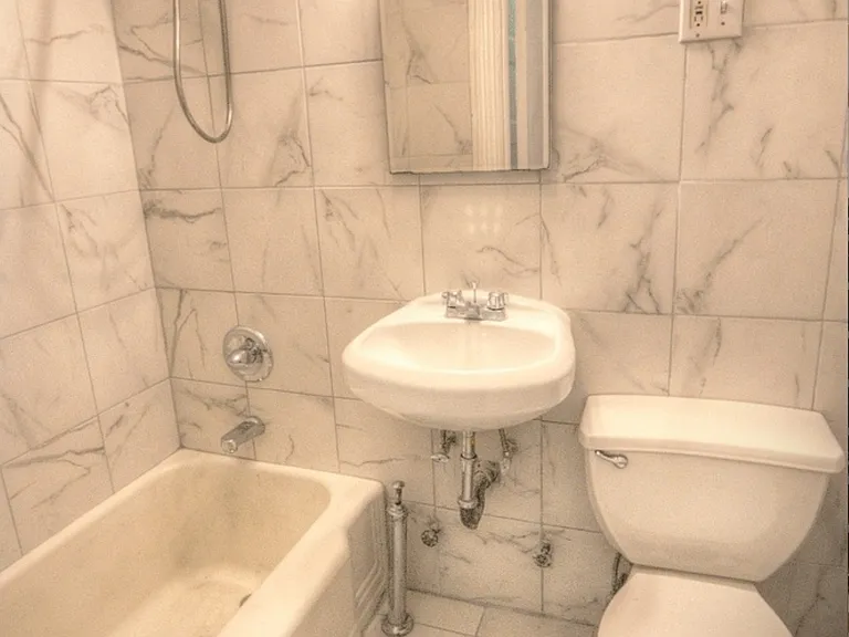 259 W 90th St #3R — Photo 5